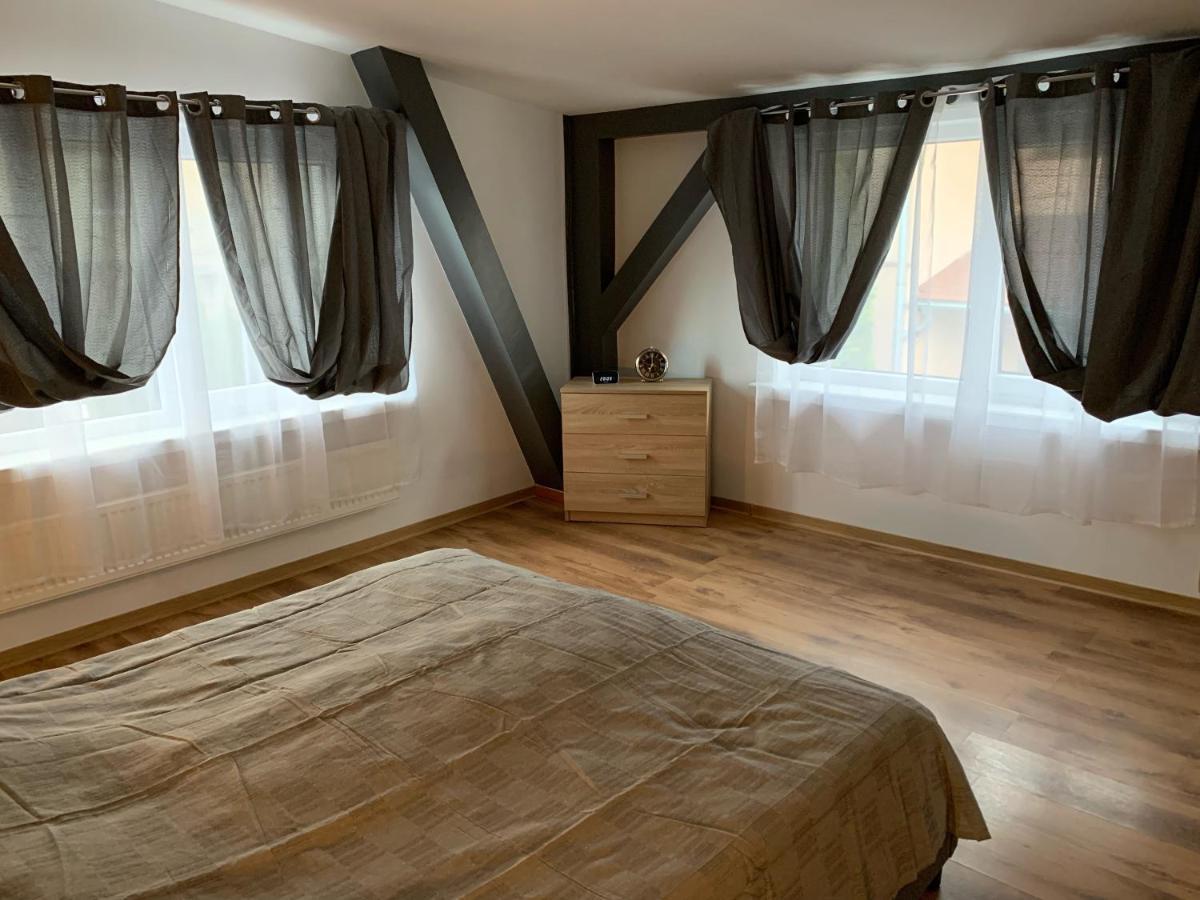Апартаменти Noclegi-apartamenty Verona Клодзько