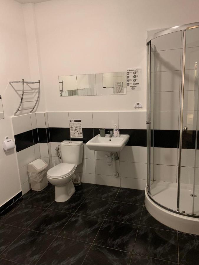 Апартаменти Noclegi-apartamenty Verona Клодзько